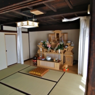 陽光が心地よいお仏壇